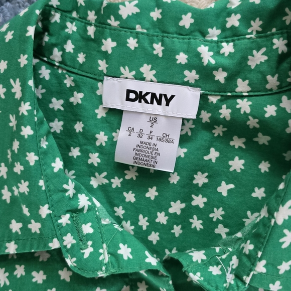 Green Floral Button-Up Dress - Picture 2 of 5